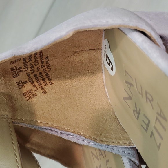 NEW Naturalizer Womens Vera Blue Ankle Suede Strap Heels Sandals Shoes sz 9 - Picture 7 of 14